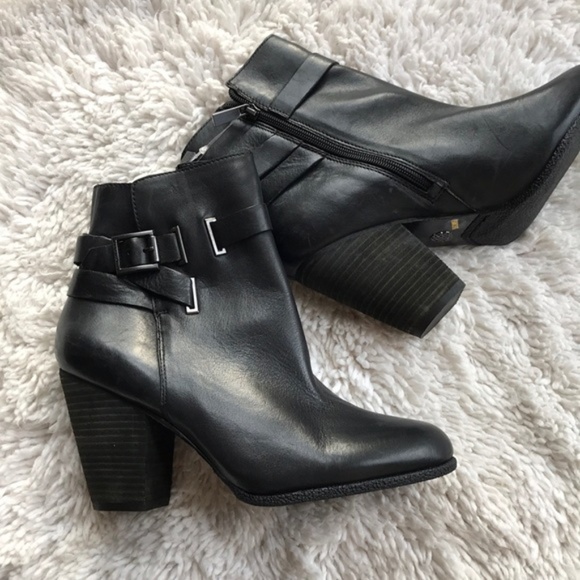 Vince Camuto Shoes - New Vince Camuto Harriet Bootie Black 9.5 Leather